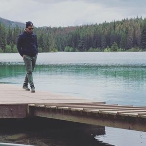 Meet your Posher, Seth